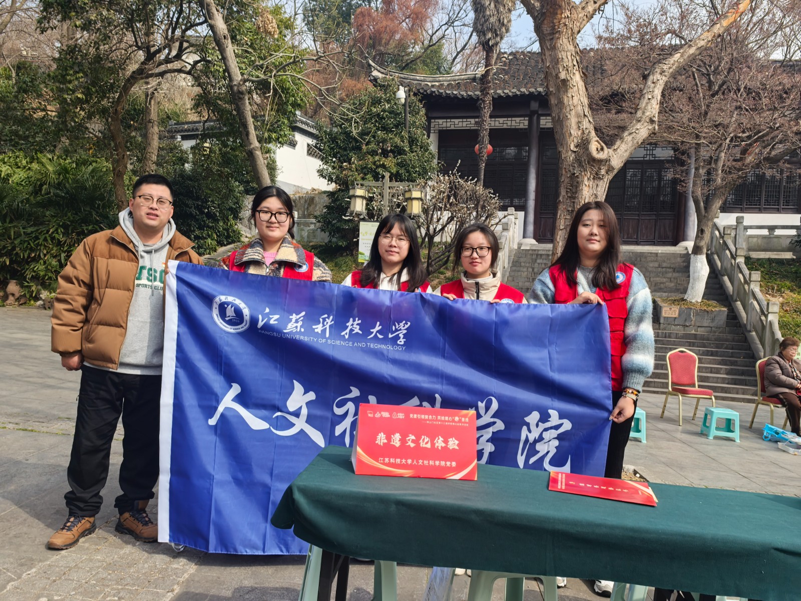 1740907453636554.jpg 1740907453636554.jpg