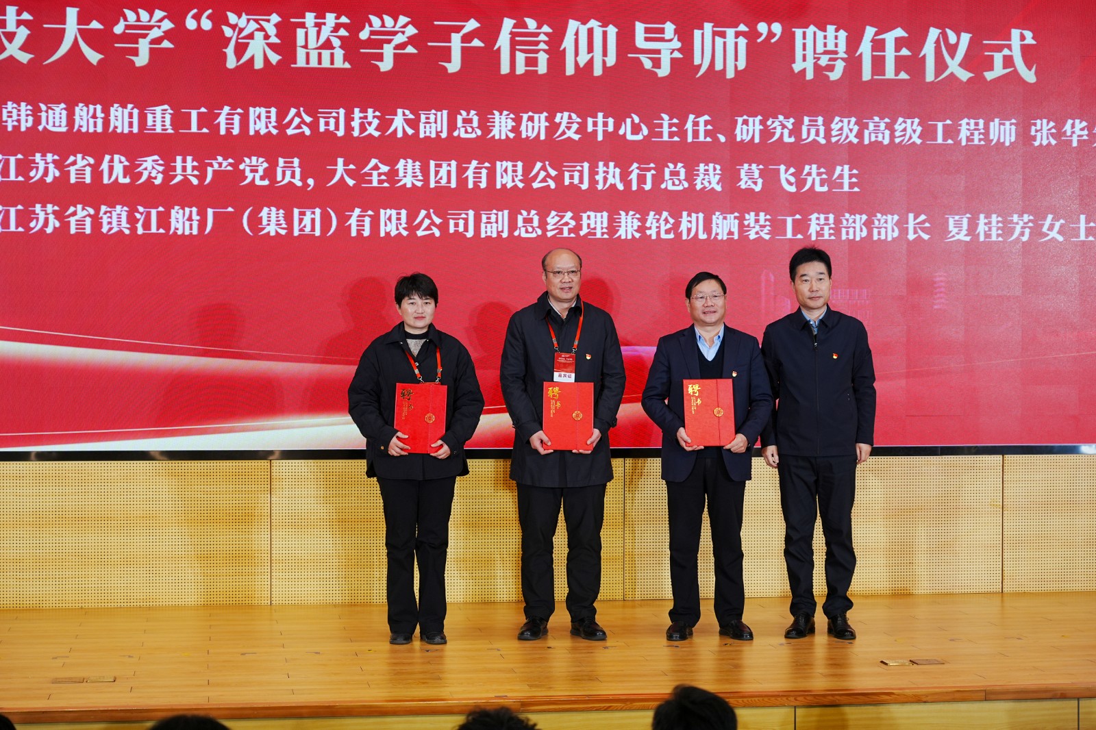 1735215255320808.jpg 1735215255320808.jpg