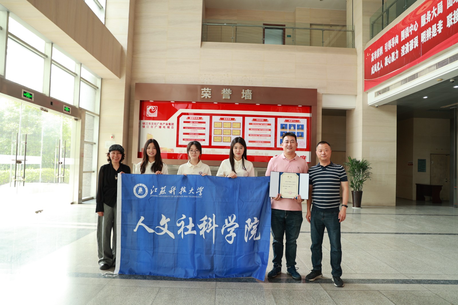 1747727137441895.jpg 图1.jpg