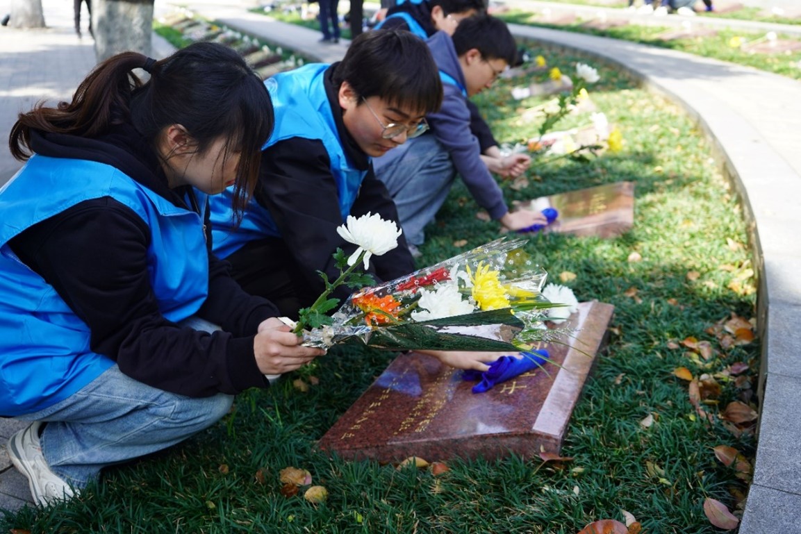 1712465760686967.jpg 图片2.jpg