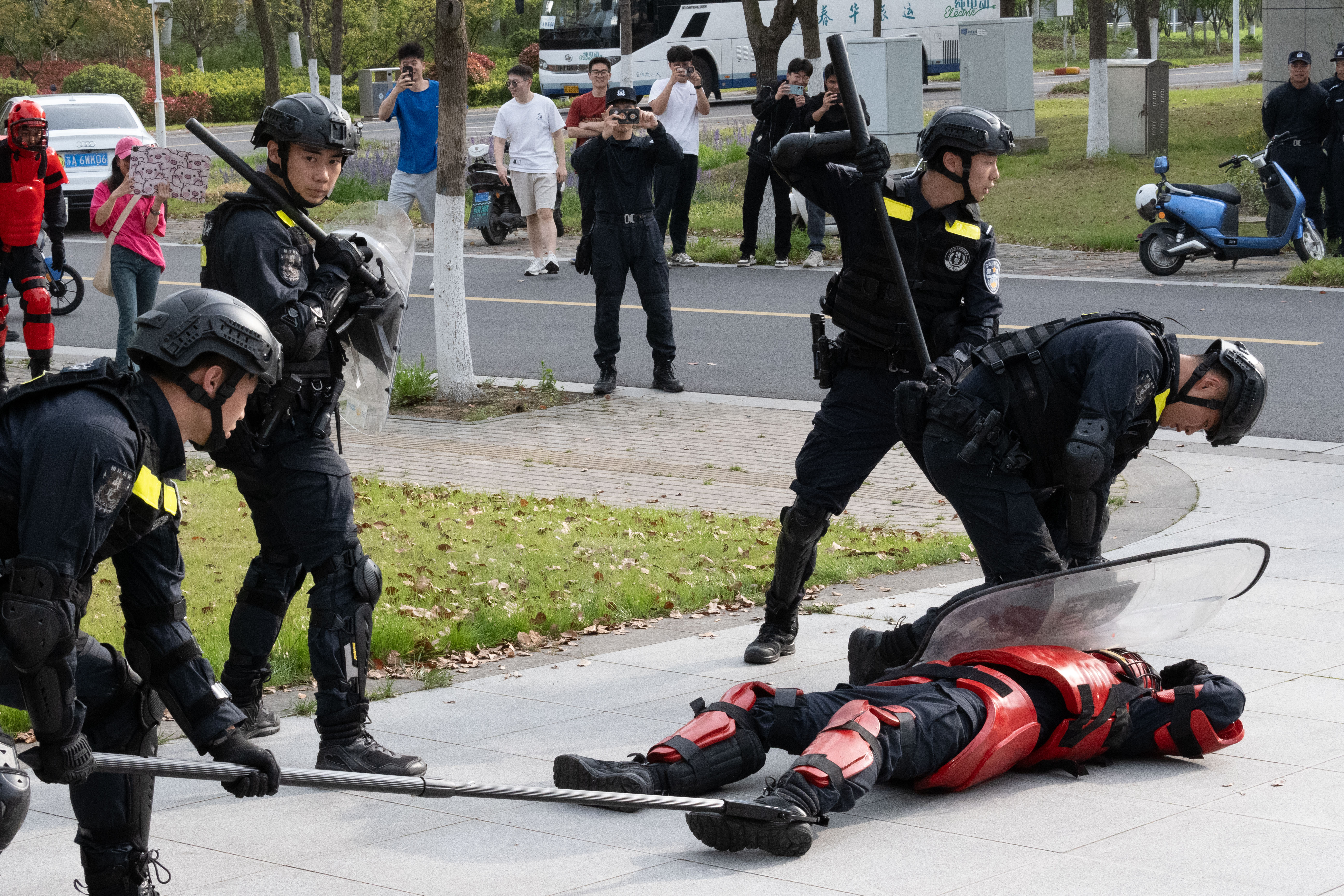 1713341791348324.jpg 1713341791348324.jpg