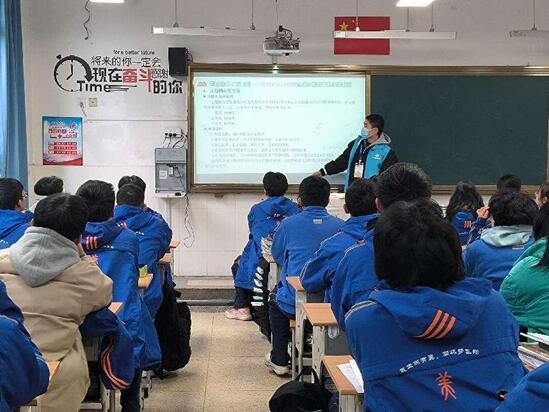 1681719470194564.jpg 1.jpg